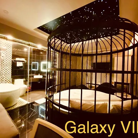La Galerie Hotel